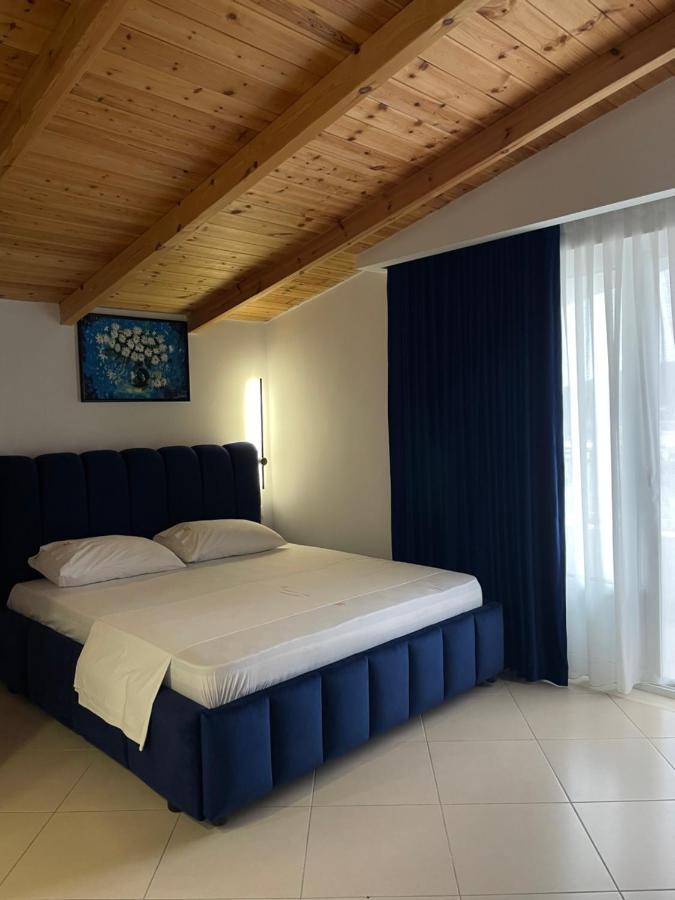 Hotell Napolon Complex Qeparo