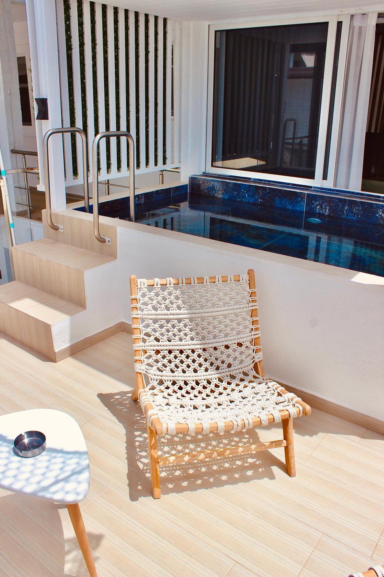 Hotell Napolon Complex 3*