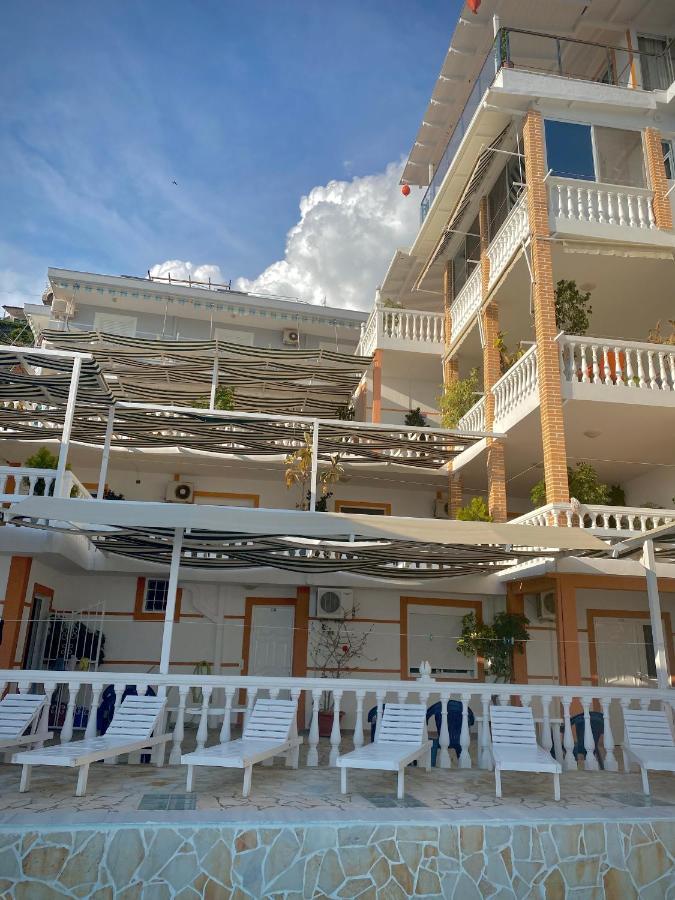 Hotel Napolon Complex Qëparo